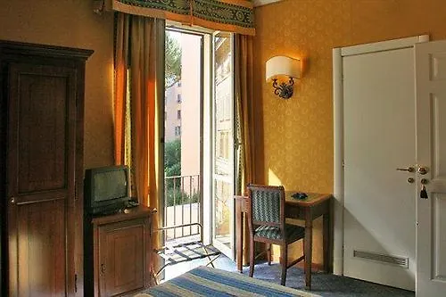 Coppede' מלון 3*